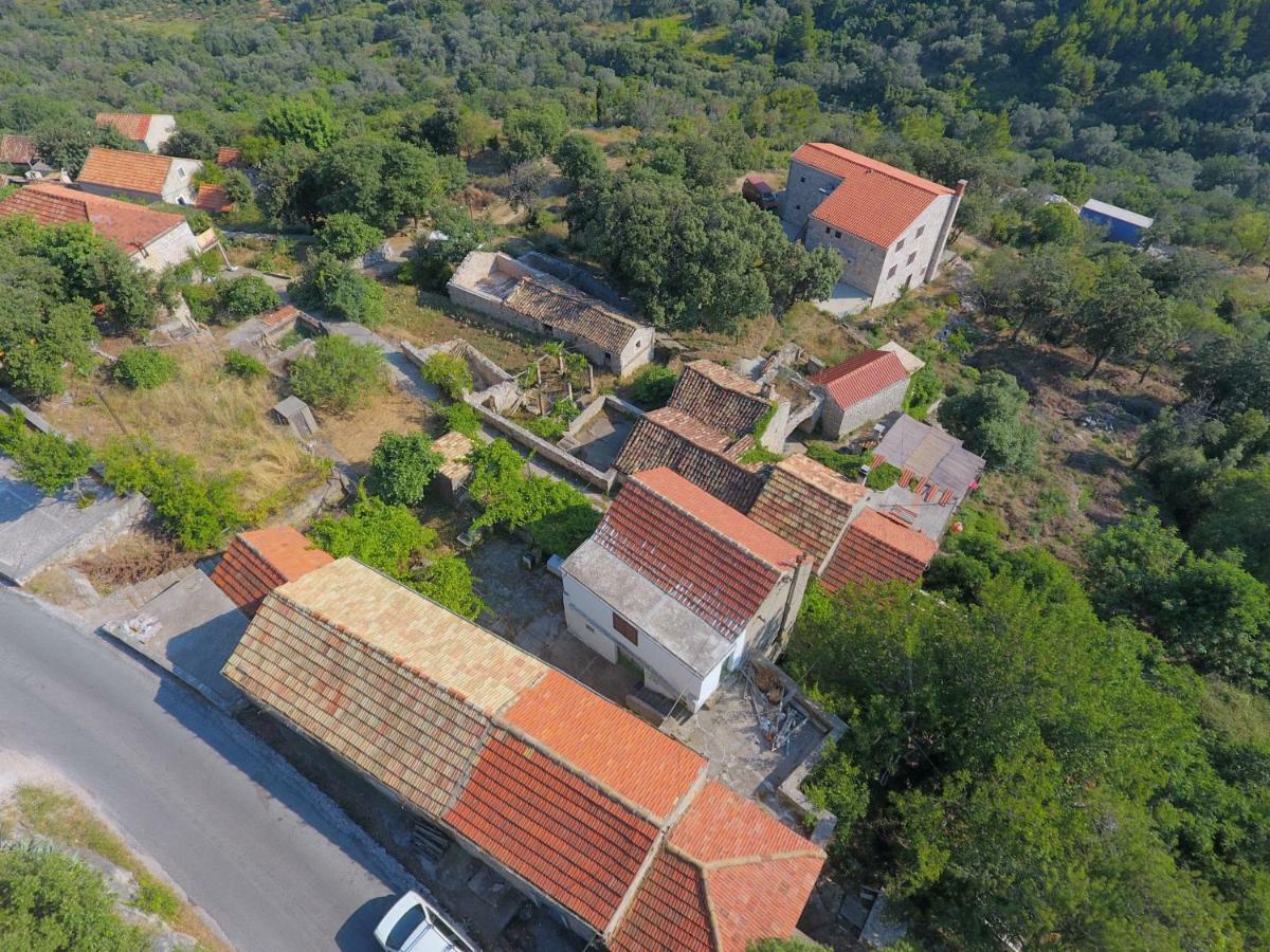 Cottage Melita The Apartment For Animal Lovers Babino Polje Buitenkant foto